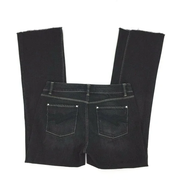 White House Black Market WHBM Women's Blanc Boot Leg Jeans Size 4 Black Raw Hem - Picture 3 of 7
